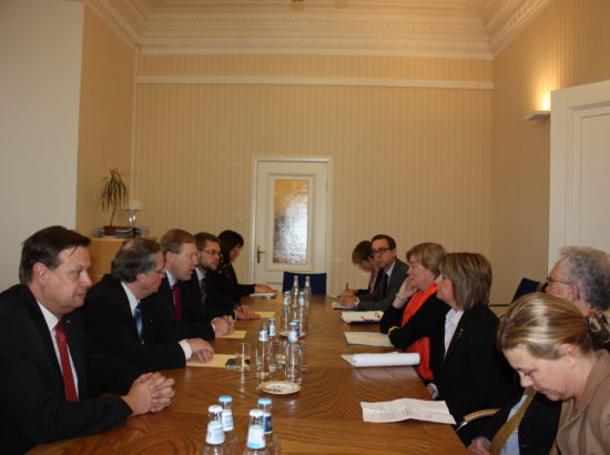 Riigikogu väliskomisjoni kohtumine Rootsi parlamendi väliskomisjoni delegatsiooniga